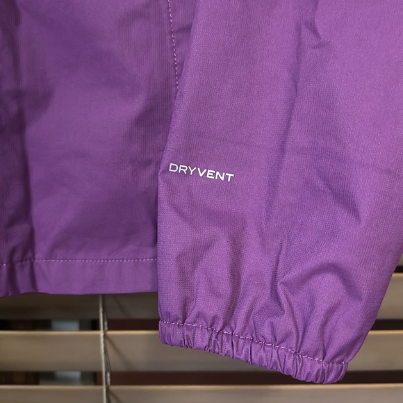 The North Face Purple Youth Dryvent Raincoat Girls Size M 10-12 Preowned - Picture 3 of 7